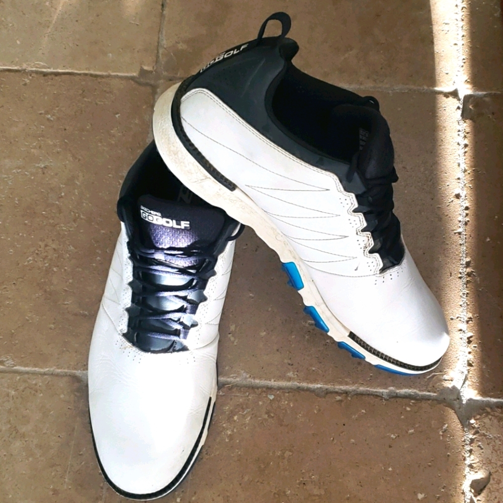 Skechers 👟👟 high quality sport shoes